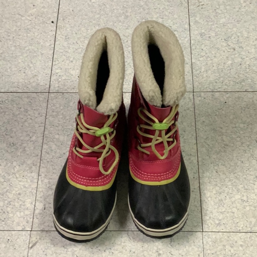 Sorel insulated waterproof Duck Boots. Good condition. Snow, winter, rain. Sz. 7 - Picture 2 of 7
